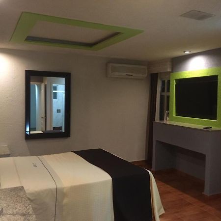 Motel Los Altos Tlaquepaque Eksteriør billede