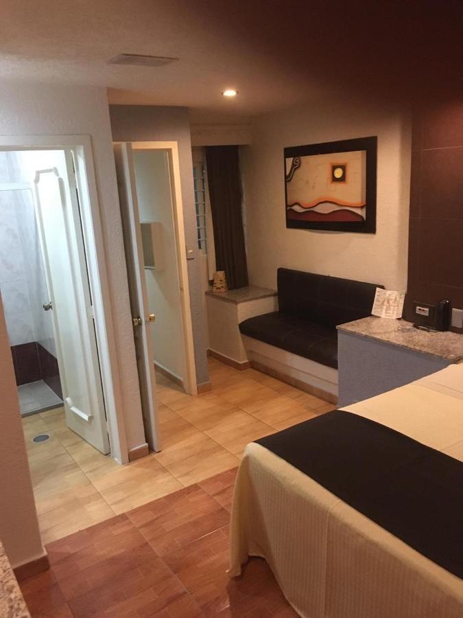 Motel Los Altos Tlaquepaque Eksteriør billede