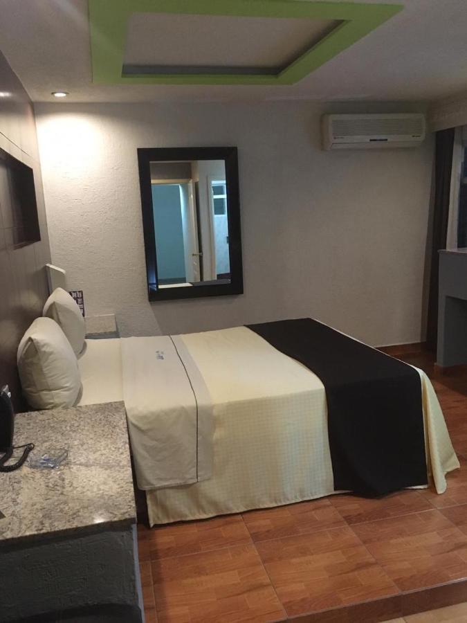 Motel Los Altos Tlaquepaque Eksteriør billede